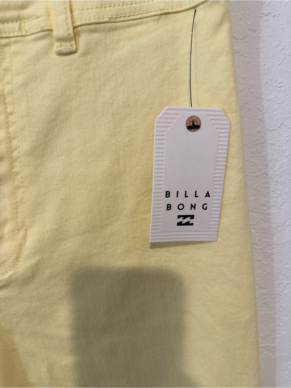 Billabong Soft Yellow High-Rise Wide Leg Bootcut Pants trousers size 26 - Picture 11 of 13